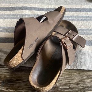 birkenstocks size 39